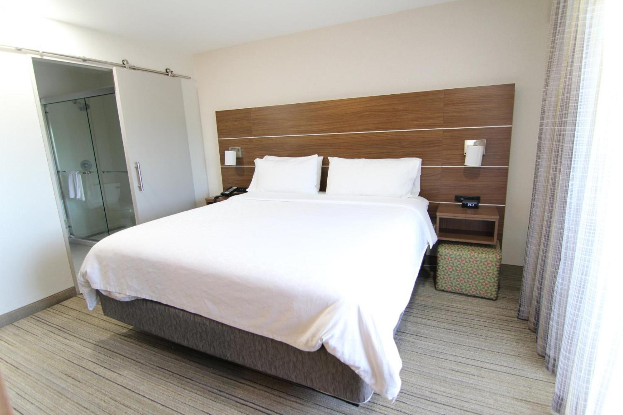 Holiday Inn Express - Santa Rosa North By Ihg Exterior photo